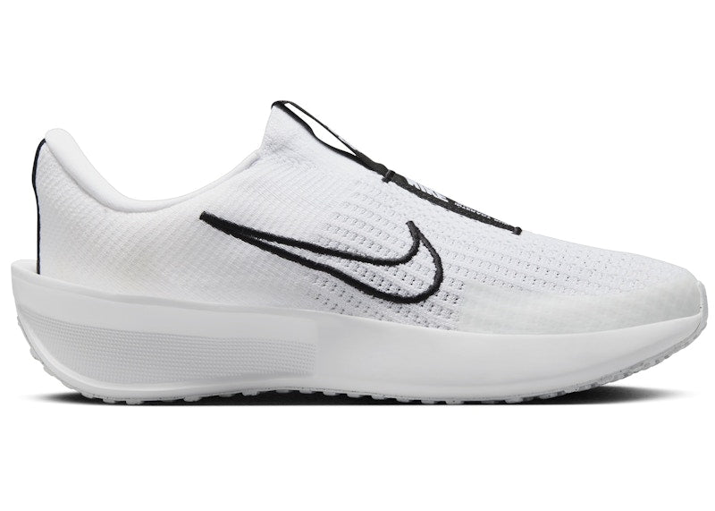 Nike Interact Run EasyOn White Black