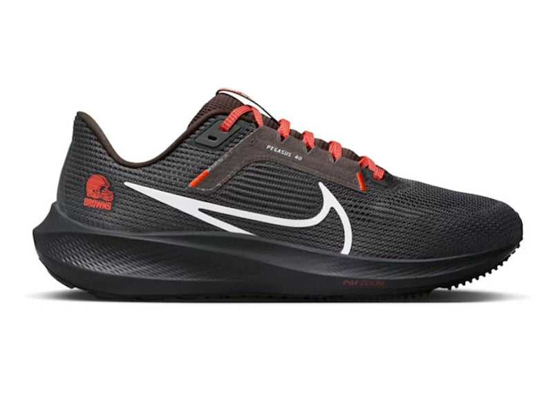 Nike Pegasus 40 Cleveland Browns
