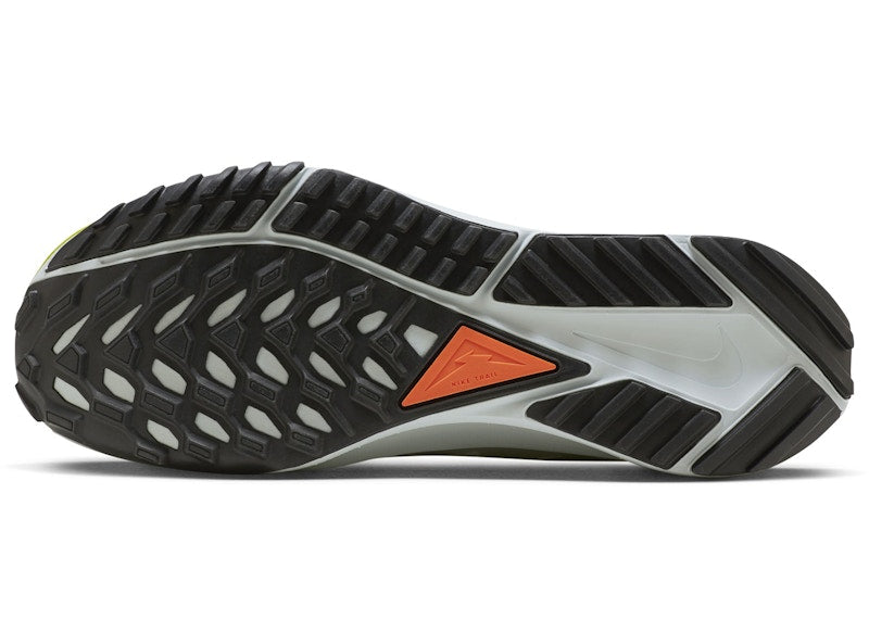Nike Pegasus Trail 4 Gore-Tex Coconut Milk Safety Orange Cactus