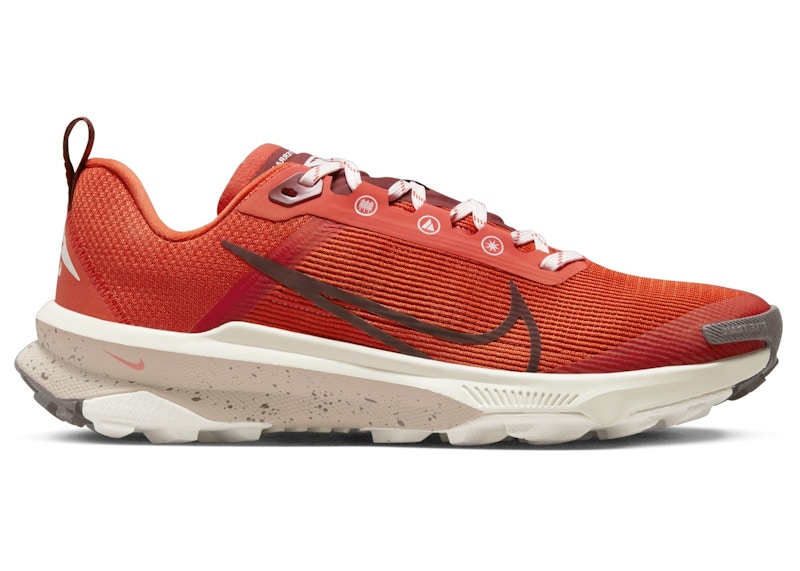 Nike React Terra Kiger 9 Picante Red Sail Earth Dark Pony (Women's)