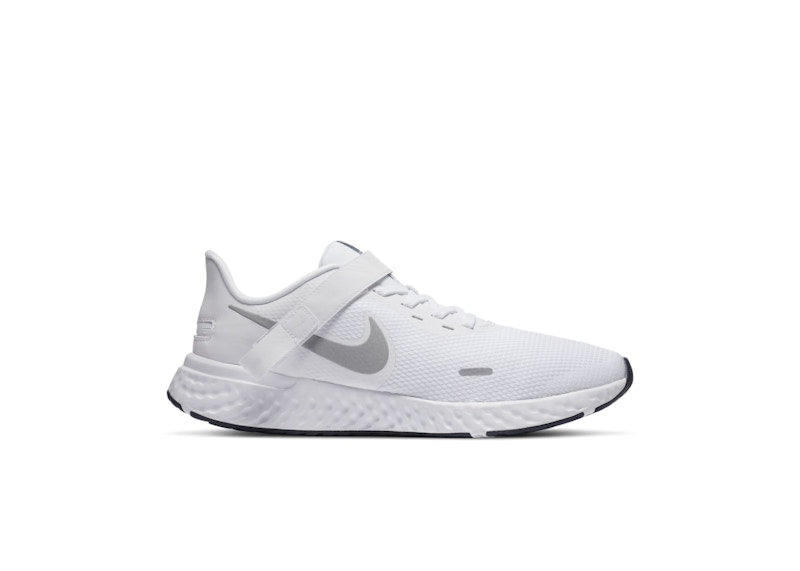 Nike Revolution 5 FlyEase White
