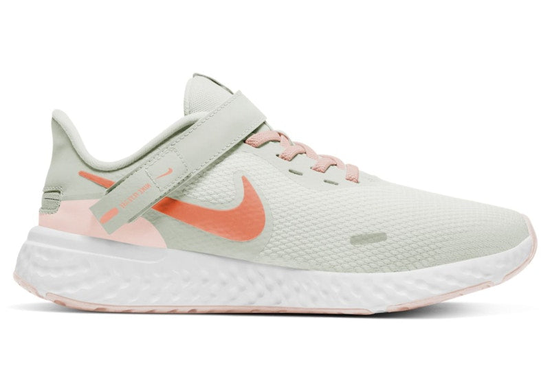 Nike Revolution 5 Flyease Sumit White Crimson Bliss (Women's) (Wide)