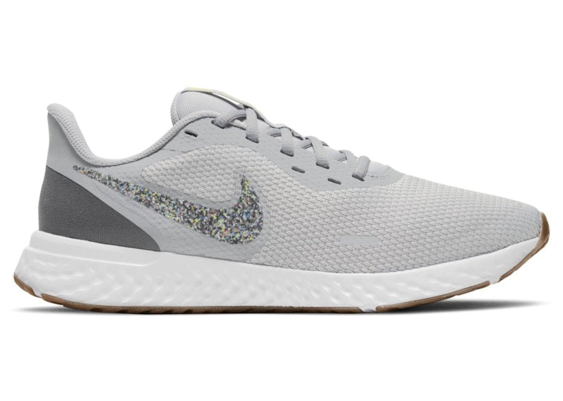 Nike Revolution 5 Premium Wolf Grey