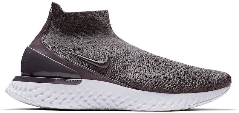 Nike Rise React Flyknit Thunder Grey