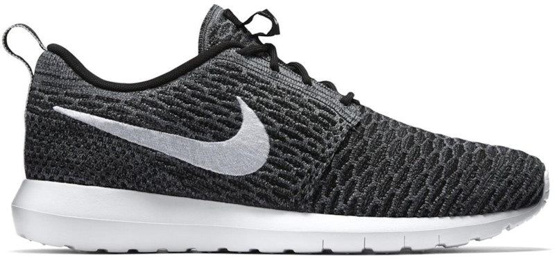 Nike Roshe Run Flyknit Dark Grey