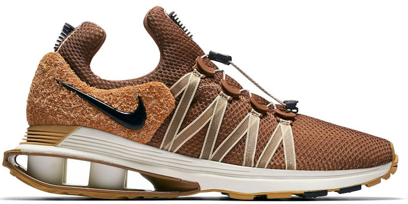 Nike Shox Gravity Elemental Gold