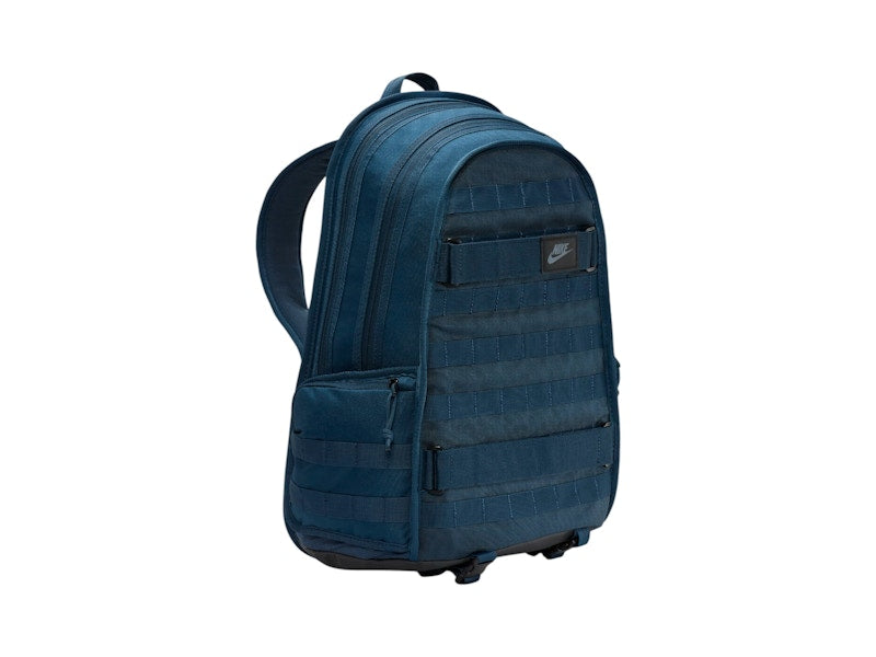 Nike Sportswear RPM 26L Backpack Armory Navy/Black/Armory Navy