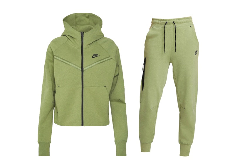 Nike Sportswear Women's Tech Fleece Hoodie & Joggers Set Alligator/Black