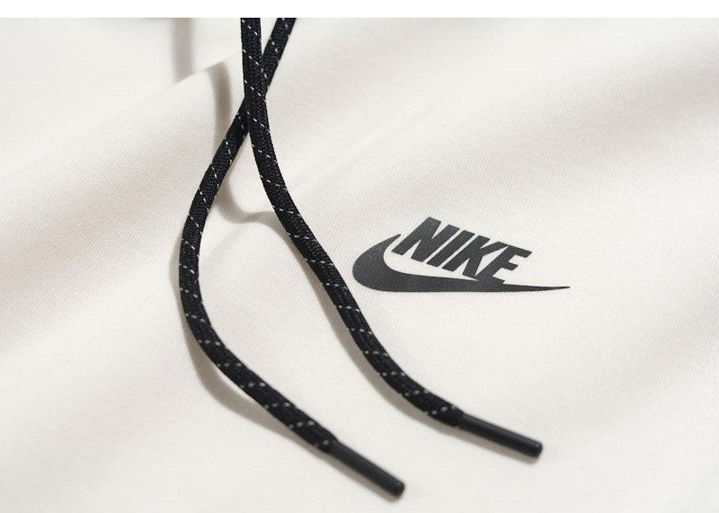 Nike Sportswear Tech Fleece Hoodie Off White/Cream/Phantom Black