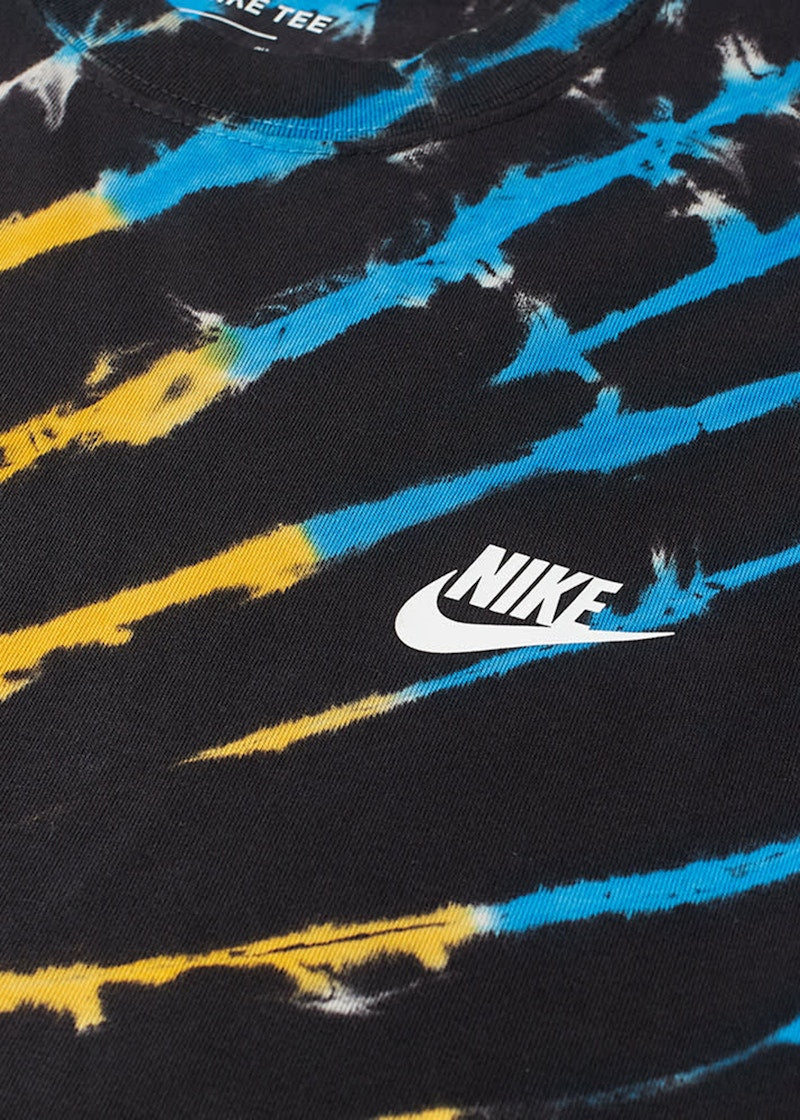 Nike Sportswear Tie Dye T-Shirt Black Bright Crimson White