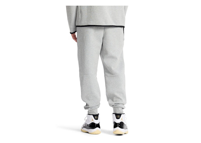 Nike Sportswear Tech Fleece Full Zip Hoodie & Joggers Set Grey
