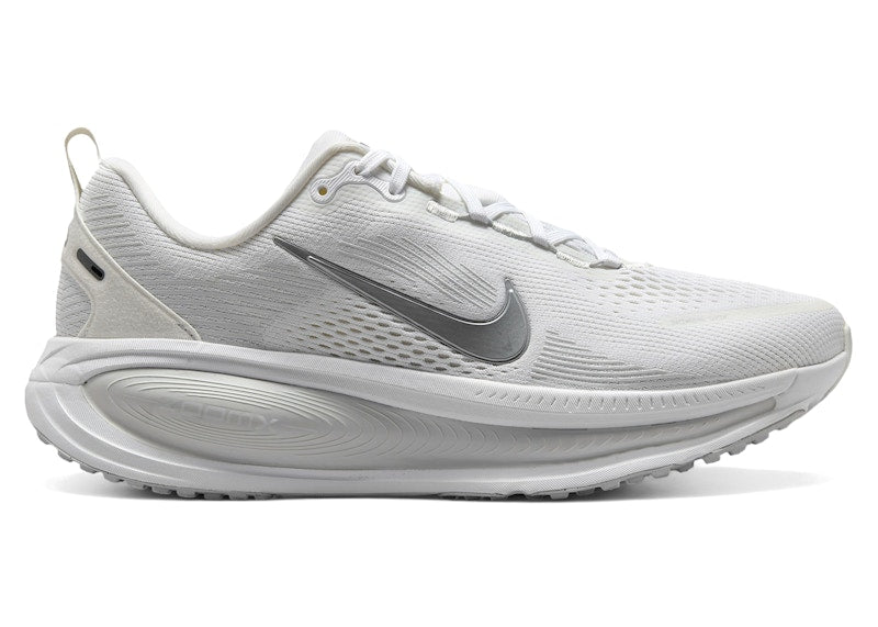 Nike Vomero 18 White Photon Dust Summit White Metallic Silver (Women's)