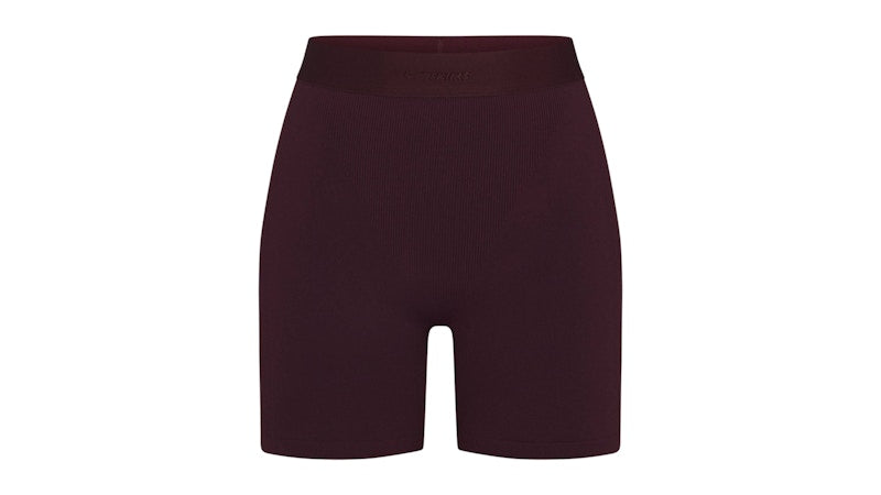 Nike x SKIMS Women's Vintage Seamless 5" Short Currant
