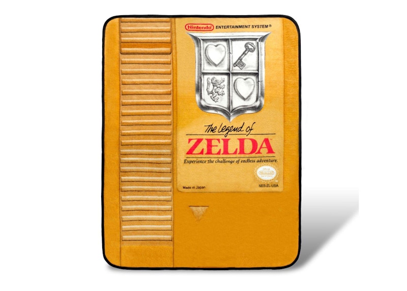 Nintendo The Legend of Zelda Gold Cartridge Lightweight Blanket