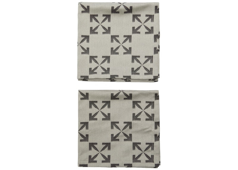 OFF-WHITE Arrow Pattern Napkin Set