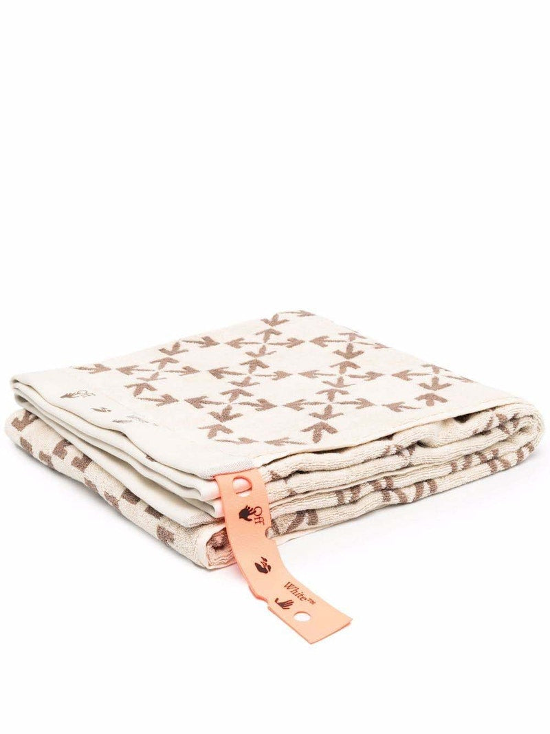 OFF-WHITE Arrow Pattern Shower Towel Beige/Ivory
