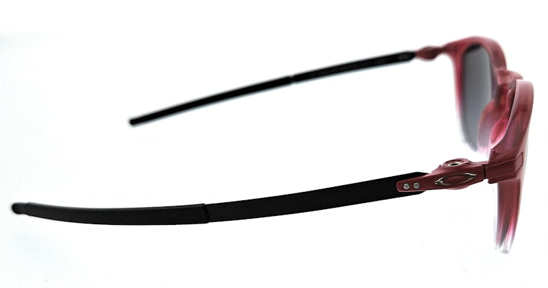 Oakley Pitchman Round Sunglasses Red Fade (0OO9439 943917)