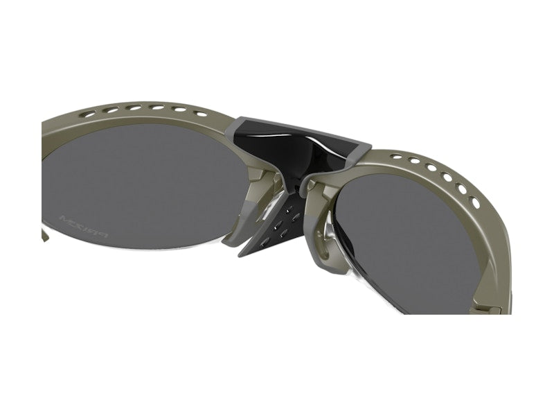 Oakley Plantaris Latitude Sunglasses Prizm Black/Matte Moss Green (OO9437-0763)