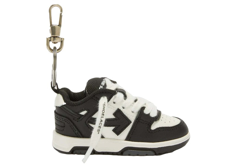 OFF-WHITE OOO Keychain Black/White