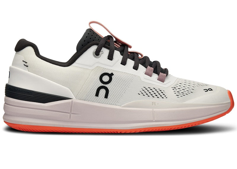 On The Roger Pro Clay White Lily
