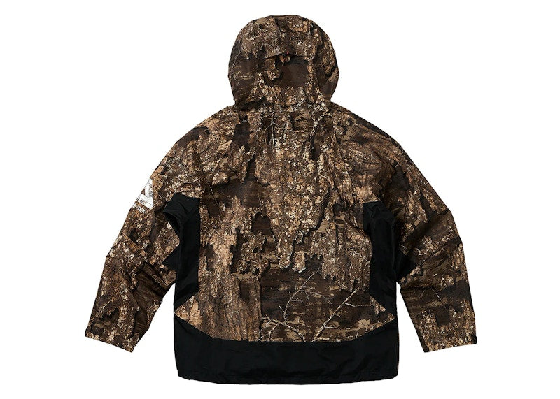 Palace Gore-Tex 3L Jacket Realtree Timber
