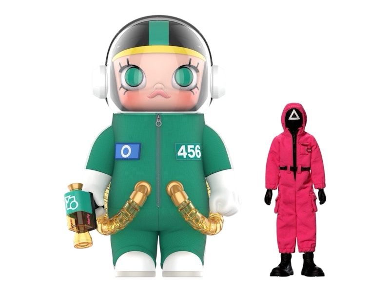 Pop Mart Mega Space Molly Action Figure Squid Game Set 400%