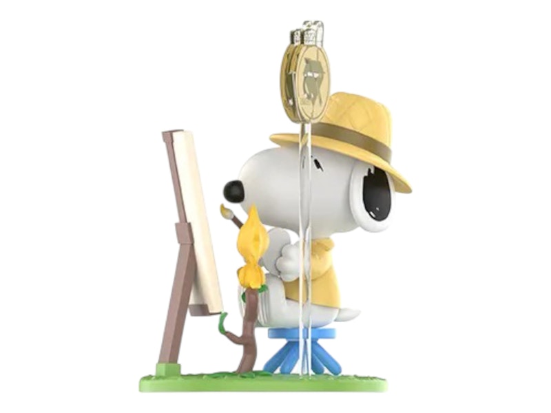 Pop Mart Peanuts 75th Anniversary Snoopy Comic Life Series Draw a Masterpiece Figure