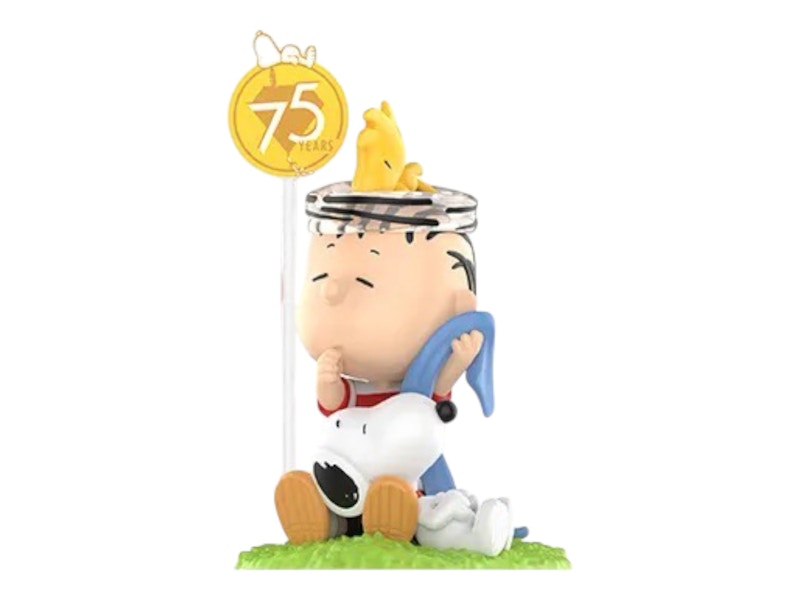 Pop Mart Peanuts 75th Anniversary Snoopy Comic Life Series Sweet Dreams Figure
