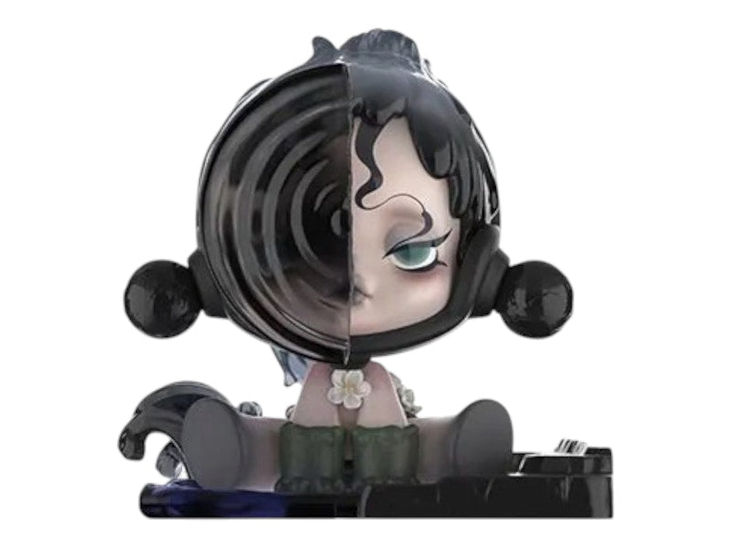 Pop Mart SKULLPANDA The Ink Plum Blossom Series The Courtyard Figure