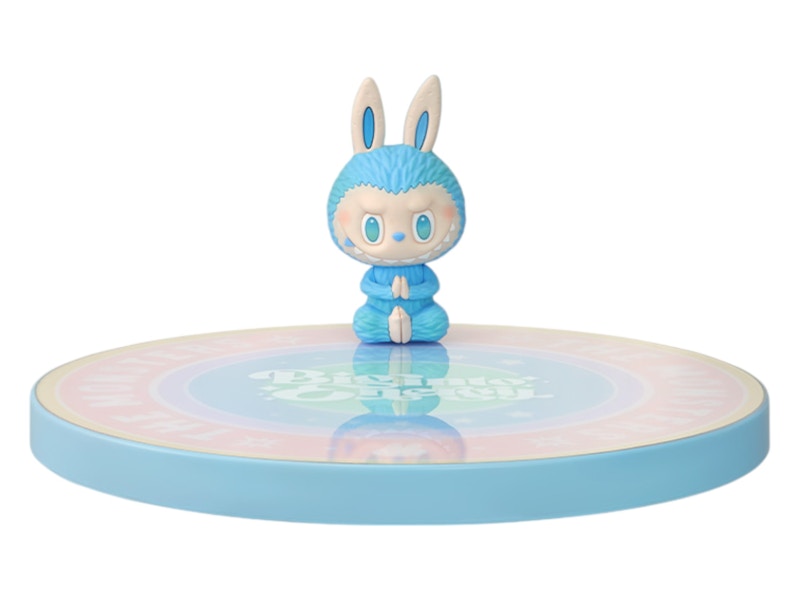 Pop Mart Labubu The Monsters Big into Energy Series Wireless Charger