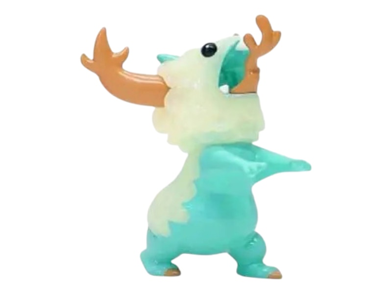 Pop Mart The Monsters Kaiju Hunting Series 2.5 Apukwa Luminous Edition Figure