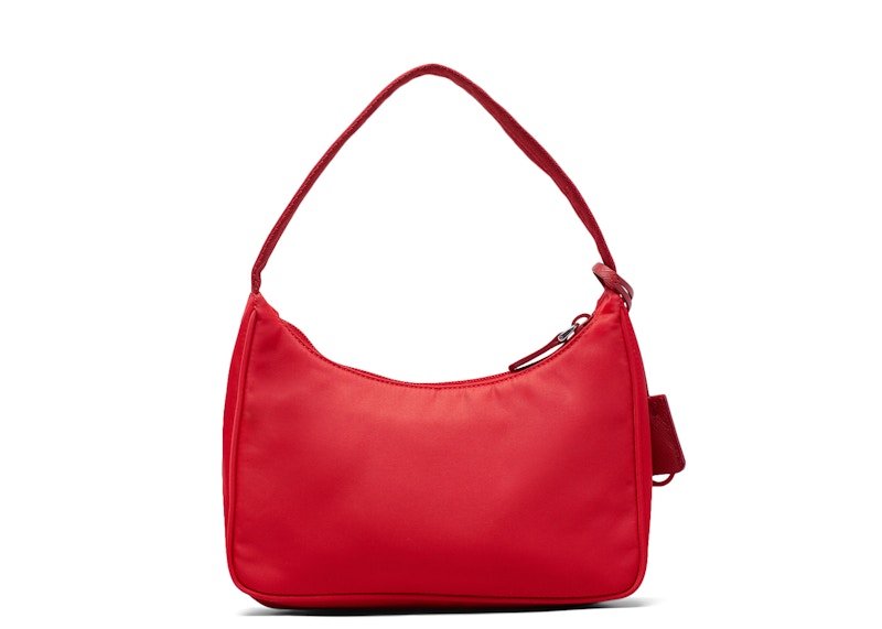 Prada Re-Edition 2000 Mini Bag Nylon Red