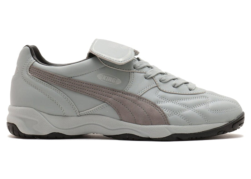 Puma King Indoor Premium atmos x NIVELCRACK Concrete Football