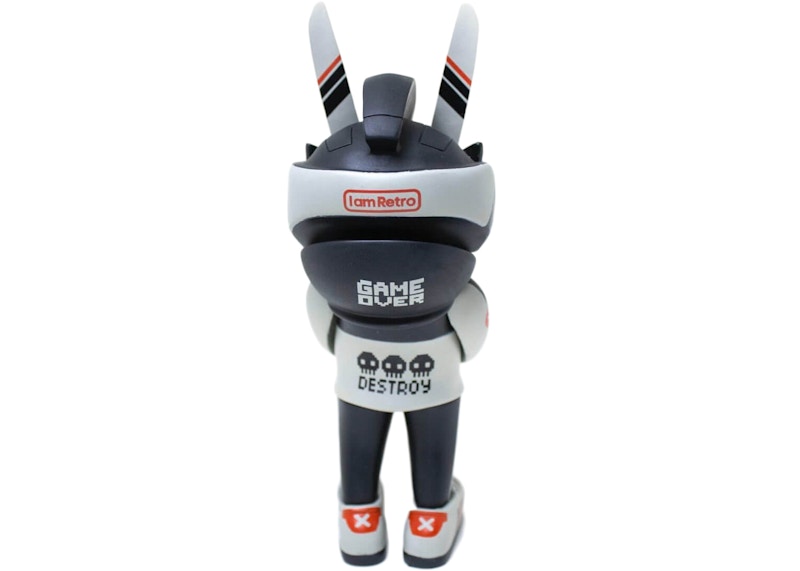 Quiccs x Martian Toys x iamRetro TEQ63 Retro Destroyer