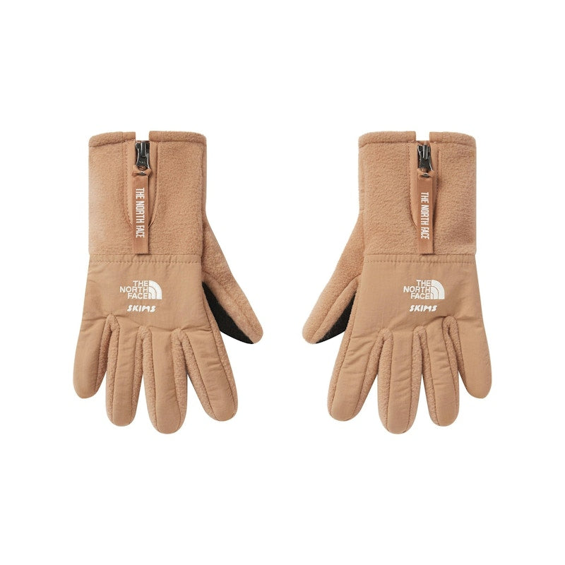 SKIMS x TNF Retro Denali Fleece Gloves Ochre