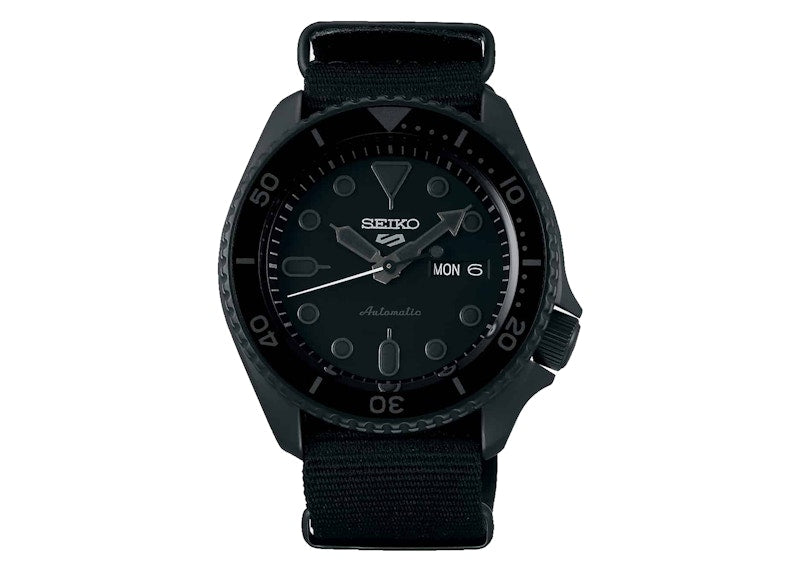 Seiko 5 Sports SRPD79