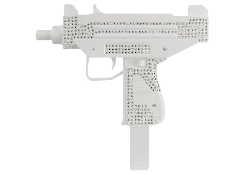 Shoeuzi Crystalized Sculpture White