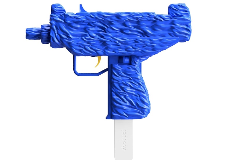 Shoeuzi We Are Not Friends Sculpture Blue