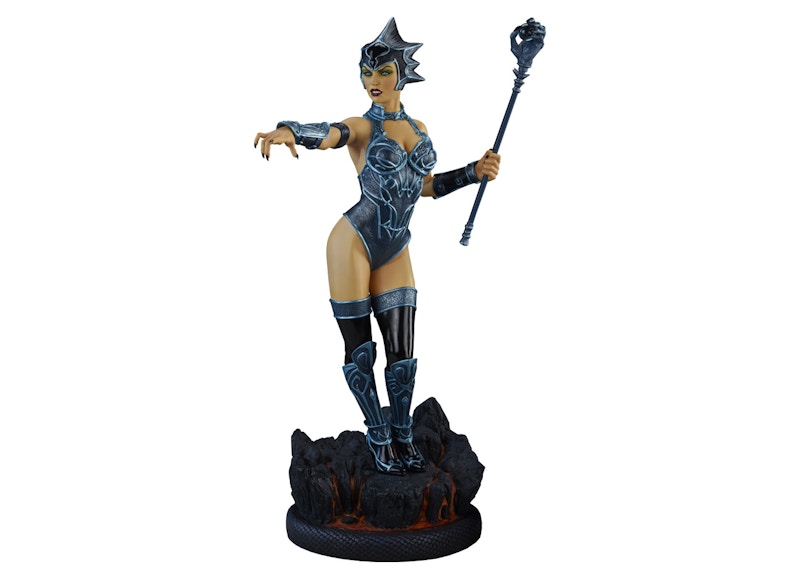Slideshow Masters of the Universe Evil-Lyn Classic Statue Action Figure