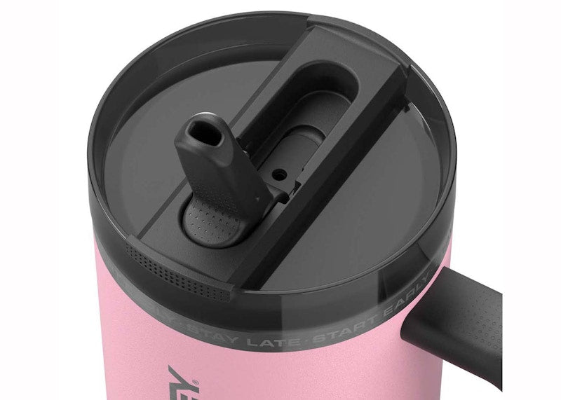 Stanley x Leo Messi The GOAT Collection Protour Flip Straw Quencher 40oz Tumbler Messi GOAT Pink