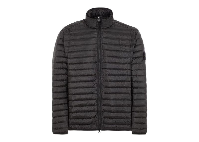 Stone Island 41524 Loom Woven Chambers R-Nylon Down-TC Garment Dyed_Packable Jacket Black