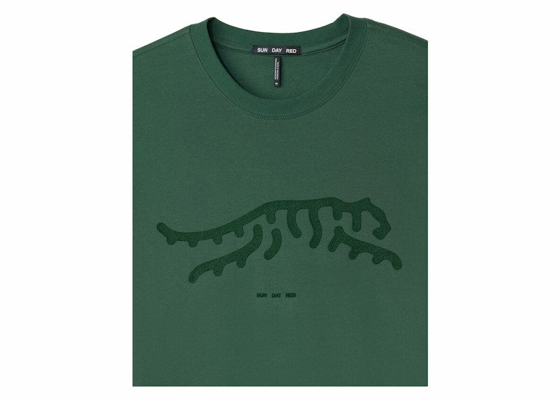 Sun Day Red x Tiger Woods The Pines Logo T-Shirt Pine/Needle