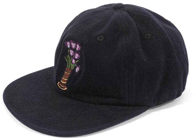 Supreme Flowers 6-Panel Black