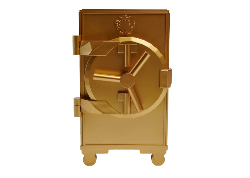 Taylor Swift Fearless Vault Snow Globe Gold