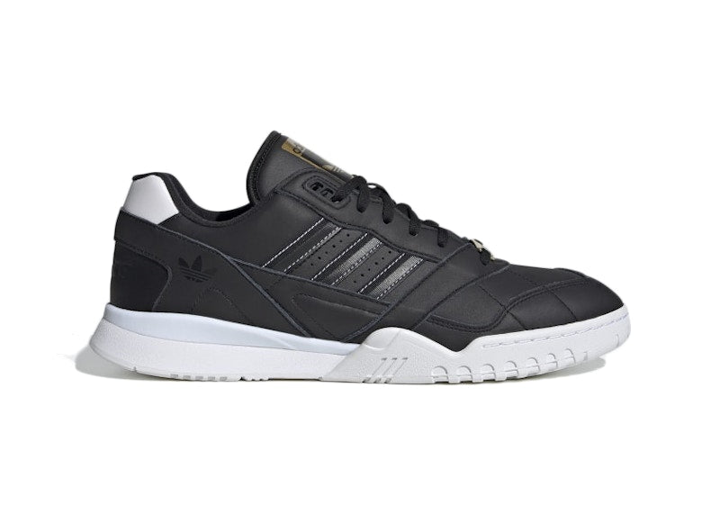 adidas A.R Trainer Core Black White