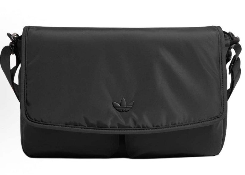 adidas Original Messenger Bag (13.1L) Black