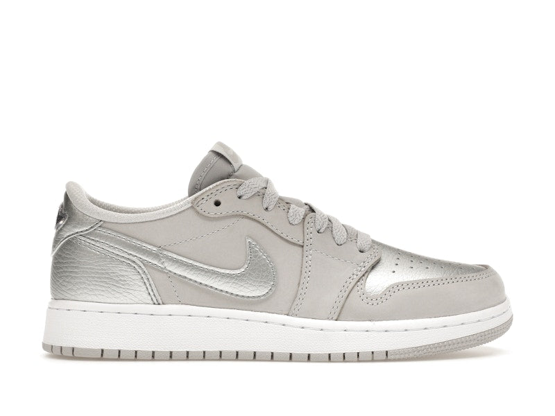 Jordan 1 Low OG Metallic Silver (GS)