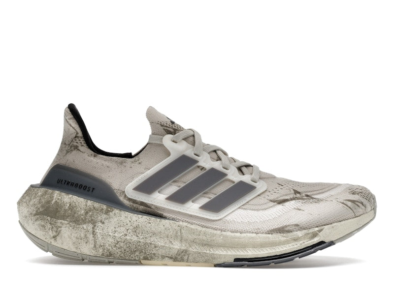adidas Ultra Boost Light Worn-Out