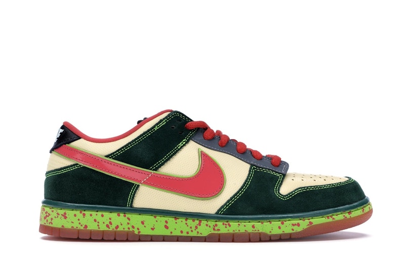 Nike SB Dunk Low Mosquito