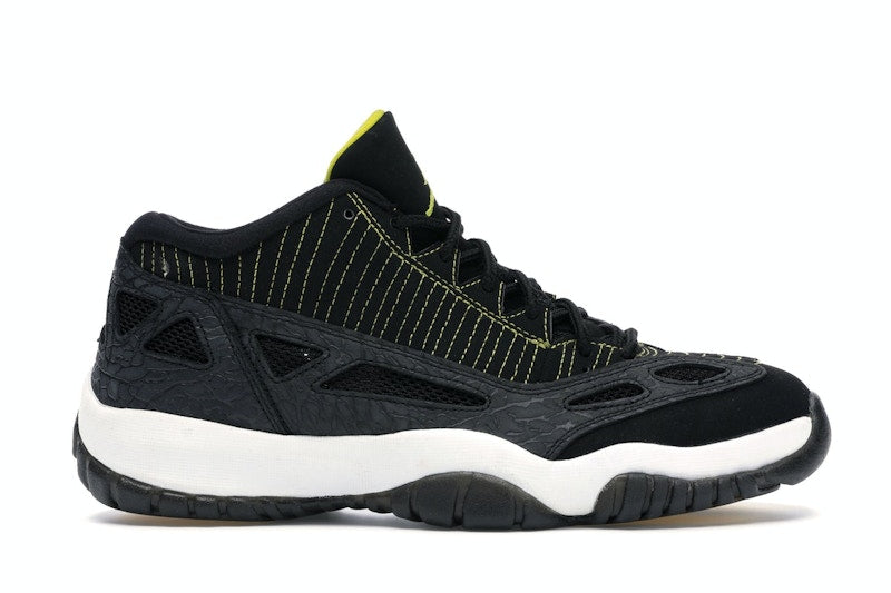 Jordan 11 Retro Low IE Black Zest
